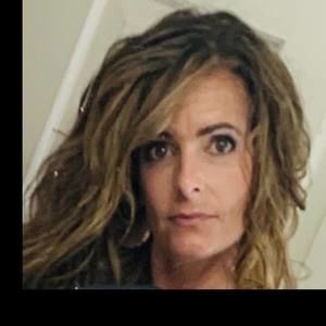 Meet your Posher, Michele